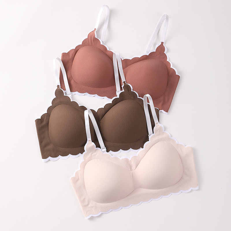 Women’s Seamless Scallop Edge Push Up Bra – Wireless Comfort Bra